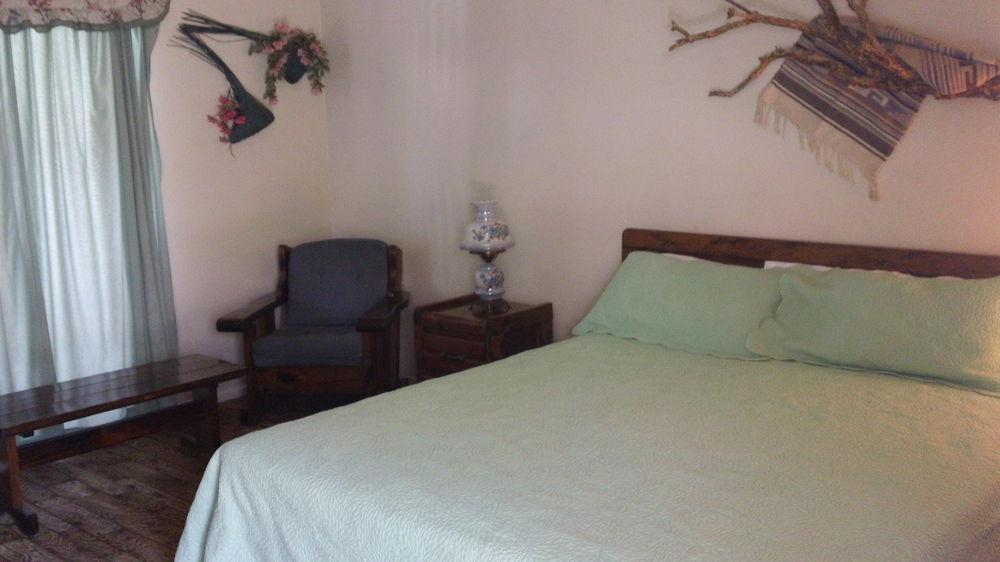Bonnie Springs Ranch Motel Blue Diamond Exteriör bild