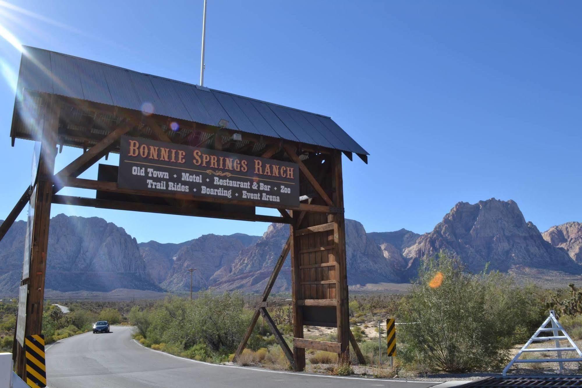 Bonnie Springs Ranch Motel Blue Diamond Exteriör bild